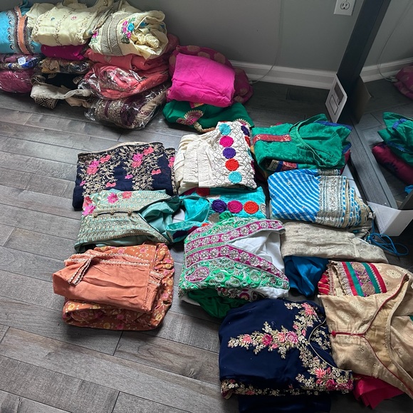 Punjabi dresses with different price size 38-42”. Different designs, dupattas - Picture 5 of 9